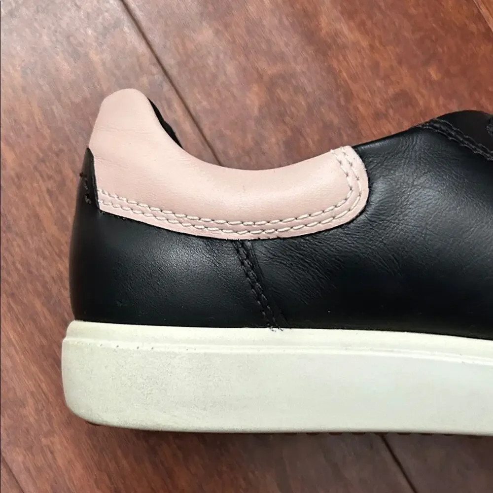 Ecco Women’s Soft 7 Sneaker in Butter Soft Black and Pink Leather, Size 10
